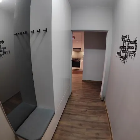 Euroapart - Parking - Goszczynskiego 7A Przemyśl Esterno foto