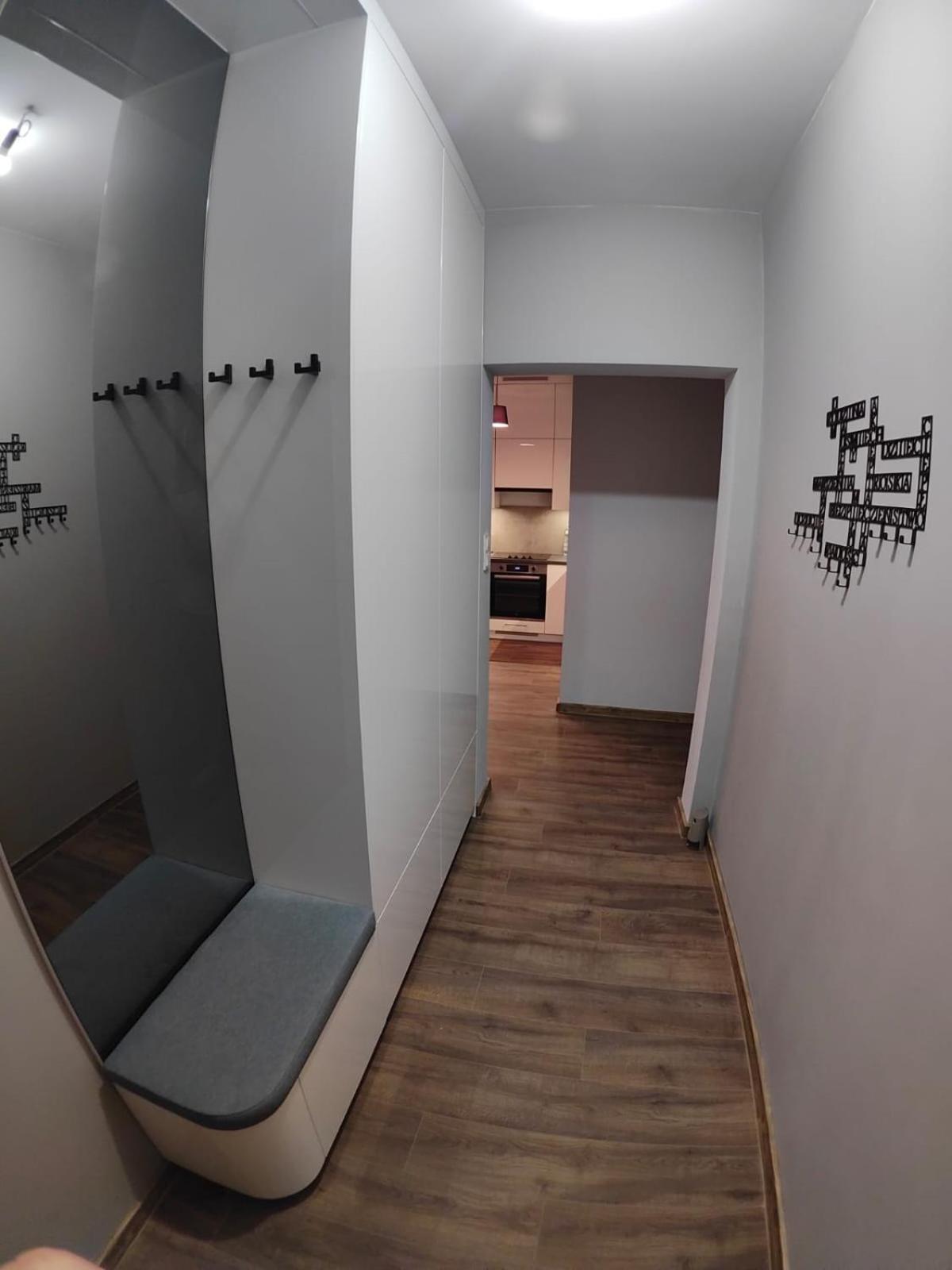 Euroapart - Parking - Goszczynskiego 7a *